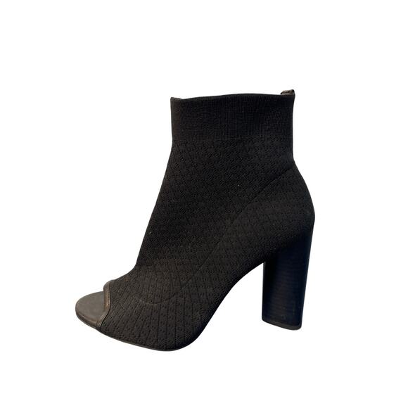 Gianni Bini Women’s Bergen Stretch Peep Toe Sock Booties Color Black Size 8M - Picture 3 of 11